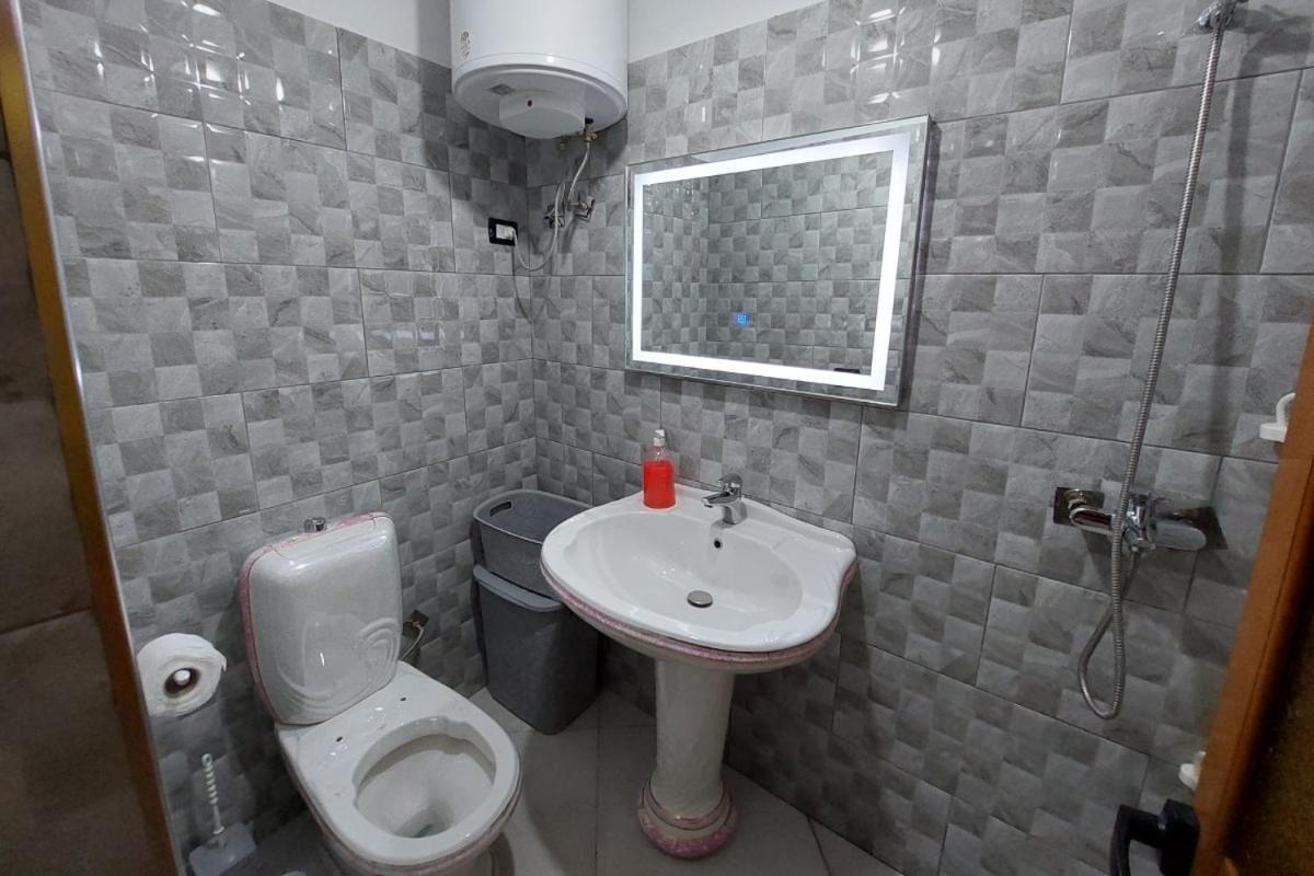Villa Heljos Apartaments Vlorë Стая снимка