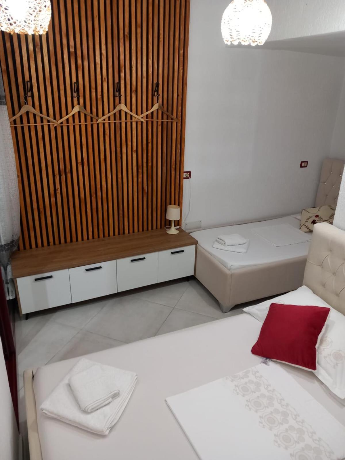 Villa Heljos Apartaments Vlorë Екстериор снимка